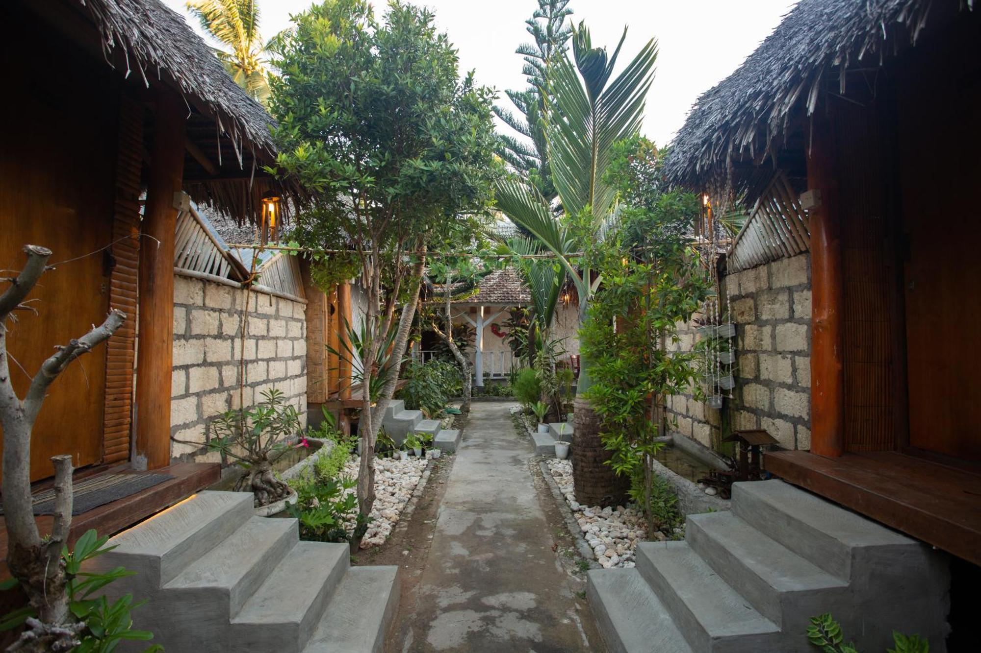 Fullmoon Bungalows Toyapakeh 外观 照片
